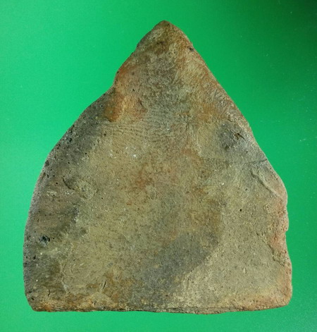 พระตรีกาย หรือพระสาม กรุวัดธรรมิกราช อยุธยา เนื้อดิน