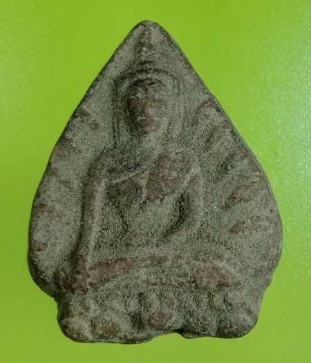 พระกลีบบัว วัดพระธาตุไชยา จ.สุราษฎร์ธานี เนื้อผง