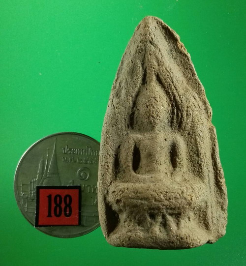 พระซุ้มทอง กรุเจดีย์กลางทุ่ง จ.อยุธยา เนื้อดิน