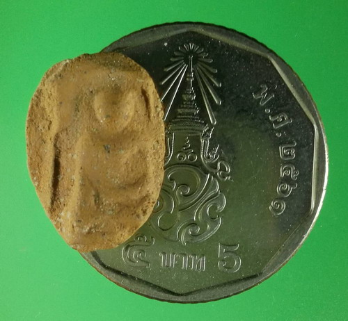 พระลูกกำแพง กรุเตาทุเรียง สุโขทัย