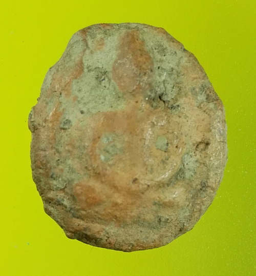 พระร่วงนั่ง เนื้อดิน 