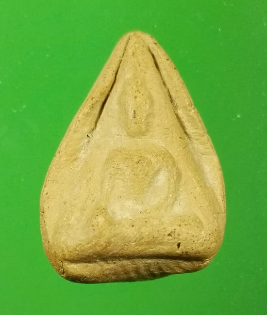 พระนางพญากรุวังมะสระ พิษณุโลก เนื้อดิน