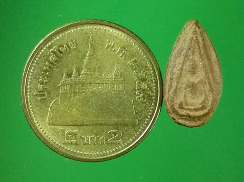 พระพิจิตรผงดำ เนื้อดิน สมัยสุโขทัย