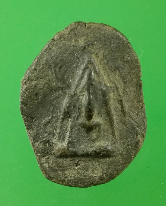 พระพิจิตรเนื้อดิน สุโขทัย เนื้อดำ กดแผ่กว้าง