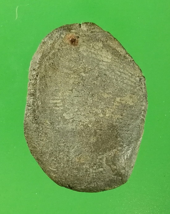 พระพิจิตรเนื้อดิน สุโขทัย เนื้อดำ กดแผ่กว้าง