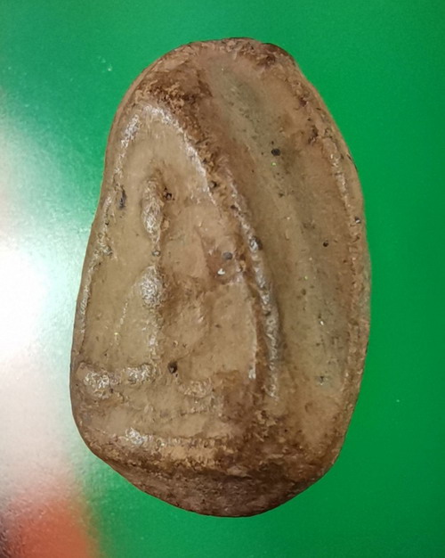 พระนางพญา บ้านกล้วย เนื้อดิน สุโขทัย