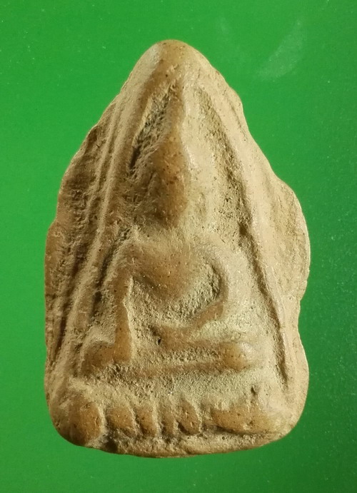 พระนางพญาฐานตาราง กรุดอนลาน สุโขทัย