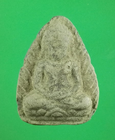 พระร่วงนั่ง กรุเจดีย์ 5 ยอด วัดห้วยเสือ จังหวัดเพชรบุรี หลวงปูศุขปลุกเสก ปี 2464