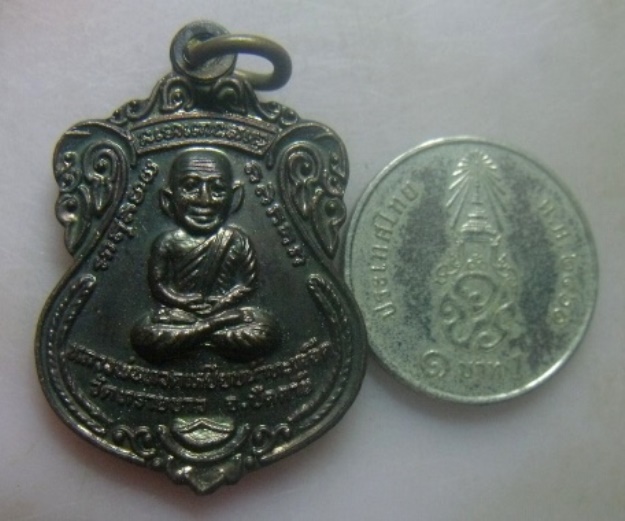 **วัดใจ**เหรียญเสมาหลวงปู่ทวด หลังพุทธซ้อน(อาจารย์ทิม และ อาจารย์นอง) ปี ๒๕๓๙**อ.นอง ปลุกเสก สวยๆ 