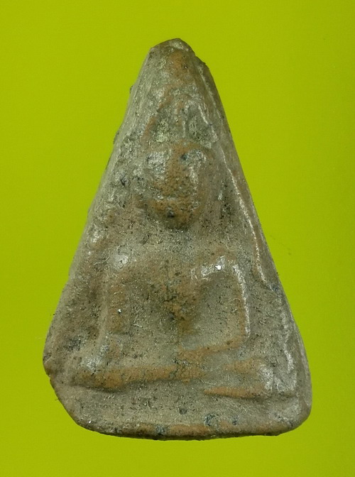 พระนางพญา เนื้อดิน กรุคูยาง กำแพงเพชร