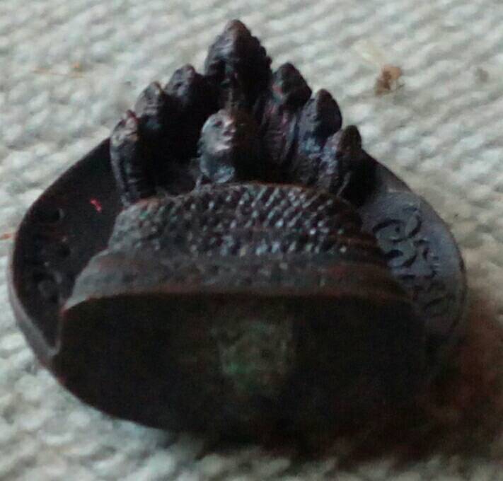 สมเด็จพระนาคปรก พิมพ์ใบโพธิ์ เนื้อนวะโลหะ วัดบวรนิเวศวหาร พ.ศ.๒๕๓๙