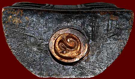 *พระกริ่งรมดำ หลวงพ่อพุทธโสธร ปี๒๕๓๐ พิมพ์นิยม อุสั้น*