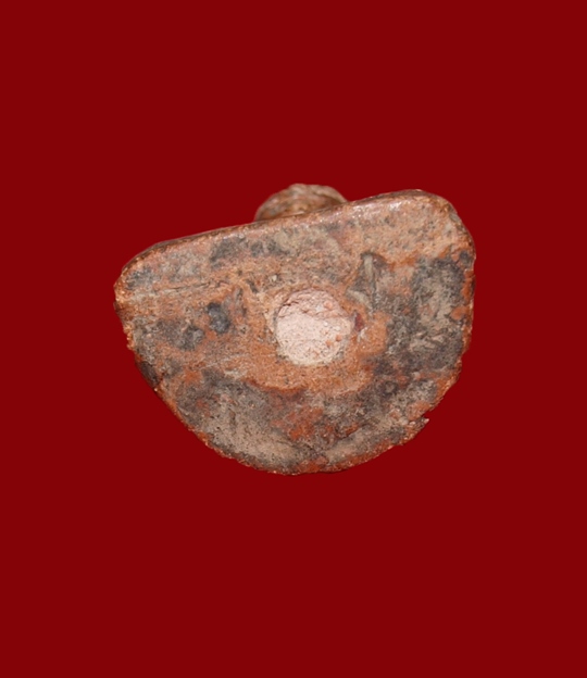 หลวงพ่อเงินเนื้อดินอุดผง