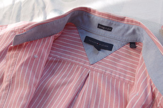 เสื้อ TOMMY HILFIGER ของแท้ ลายทางชมพู REGULAR FIT