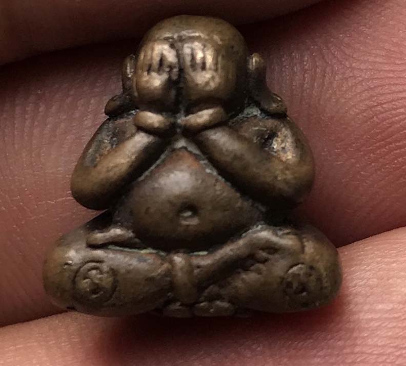 "เคาะเดียว" พระปิดตามหาจักรี  พุทธาภิเษกที่วัดพระมหาธาตุ พศ.2525 พ่อท่านคลิ้ง เป็นเจ้าพิธี