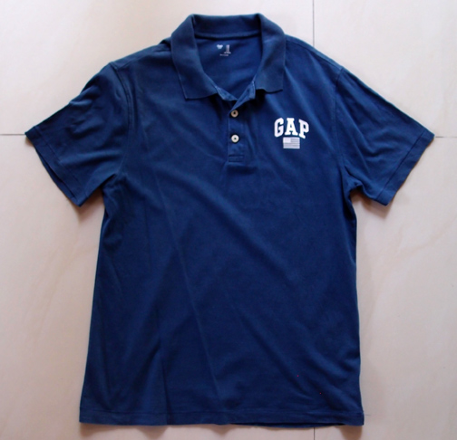 เสื้อคอปก ARMANI JEANS สีฟ้า เบอร์ M รอบอก40นิ้ว ,พิเศษ ให้แถมอีก2ตัว ทั้ง GAP ทั้งเสื้อญี่ปุ่น
