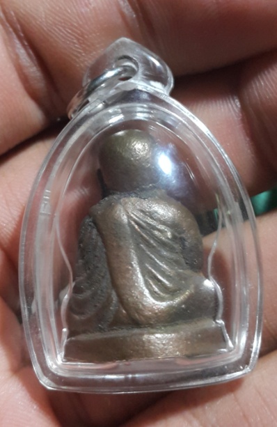 หลวงพ่อเงิน วัดบางคลาน รูปหล่อรุ่นกองทุน 53 สำริดแดง นำฤกษ์