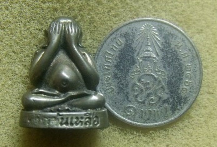 **วัดใจ**พระปิดตายันต์ยุ่ง เนื้อเมฆสิทธิ์ รุ่น"รวยล้นเหลือ" หลวงพ่อแดง วัดอินทาราม จ.สมุทรสงคราม**
