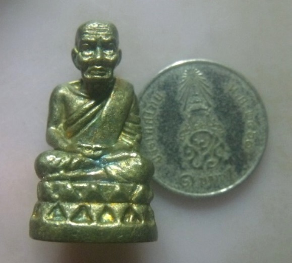 **วัดใจ**หลวงปู่ทวดบัวรอบ ญสส. เฉลิมพระเกียรติ ๘๔ พรรษา วัดบวรฯ ปี ๒๕๔๐ เนื้อทองทิพย์**สวยๆ หายาก