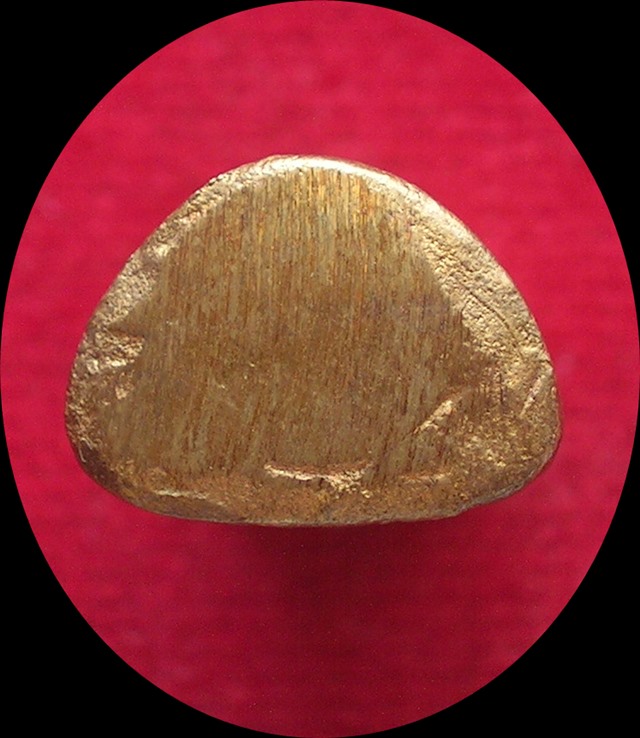 รูปหล่อเล็ก อายุ 92 ปีหลวงพ่อสมบุญ ปิยธมฺโม อ.หนองหญ้าไซ จ.สุพรรณบุรี ปี 56