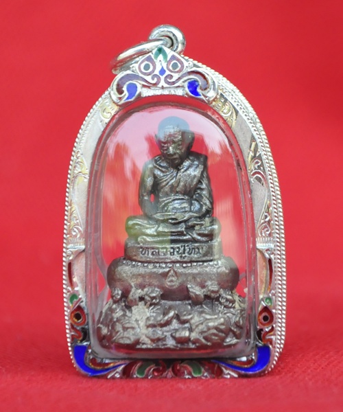 หลวงปู่ทิม ฐานปูปลา  รุ่นแต้เม้ง  ปี 2551  นวะ