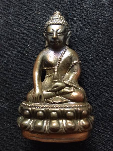 พระกริ่งหลวงพ่อคูณ รุ่น คูณพันล้าน ออกวัดบ้านไร่ ปี 57 เนื้อ นวะก้นอุดยันต์ดวง หมายเลข 159 สร้าง 999