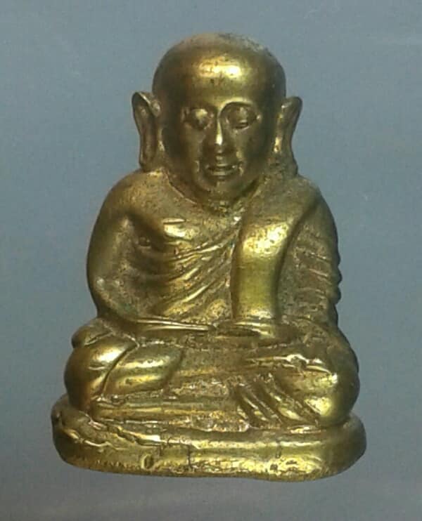 รูปหล่อหลวงพ่อเงิน สวยๆ  ไม่ทราบวัดที่สร้าง      เคาะเดียวครับ