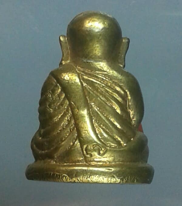 รูปหล่อหลวงพ่อเงิน สวยๆ  ไม่ทราบวัดที่สร้าง      เคาะเดียวครับ