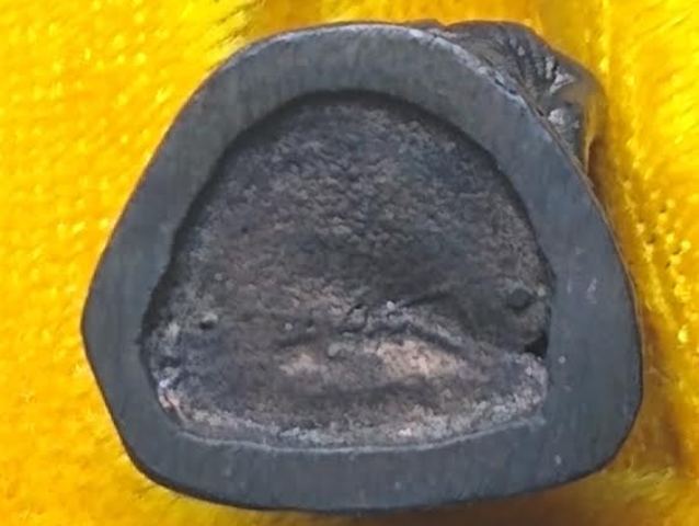 หลวงปู่ทวด รูปเหมือนลอยองค์ รุ่น 111 กระทรวงกลาโหม