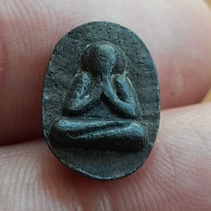 พระปิดตาหลวงพ่อจีน วัดท่าลาดเหนือ 