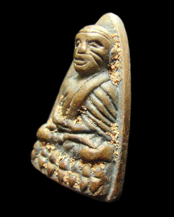 หลวงพ่อทวด เตารีดเล็ก หน้าอาปาเช่ เนื้อสำริด รุ่นเสาร์ 5 มหามงคล 100 ปี อ.ทิม พร้อมกล่องเดิมจากวัด