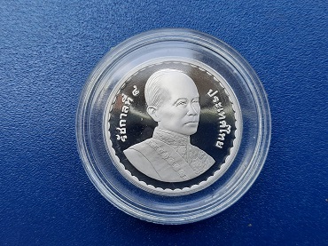แพ็คเหรียญ 20 บาท ขัดเงา ที่ระลึกเฉลิมพระเกียรติ วันพระราชสมภพ รัชกาลที่ 4 พ.ศ.2547#1 กรมธนารักษ์