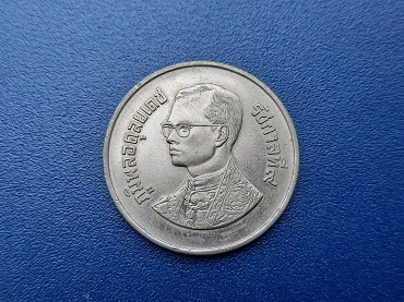 เหรียญ 10 บาท นิกเกิ้ล กล้วยไม้อาเซี่ยน ครั้งที่ 6 ตัวติด ไม่ผ่านการใช้งาน สวยๆ