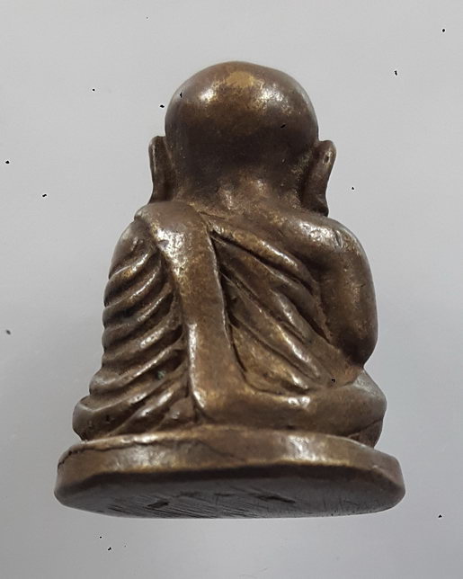 " รูปหล่อ หลวงพ่อเงิน วัดบางคลาน ตอกโค๊ต ศ ไม่ทราบที่สวยๆครับ "