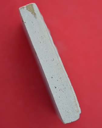 พระสมเด็จบางขุนพรหม รุ่นอุดมมงคล พิมพ์เส้นด้าย B ออกปี 2543  คัดพิเศษโรยผงเยอะ