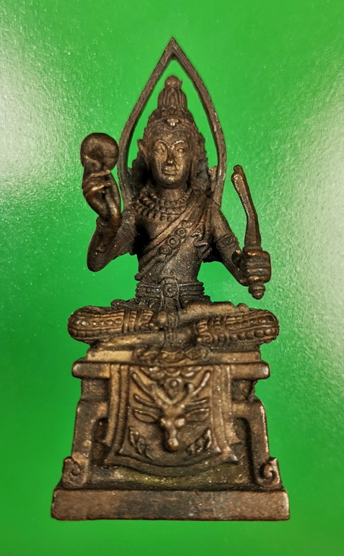 พระพฤหัสบดี จัดสร้างโดย สำนักงานส่งเสริมสวัสดิการ และสวัสดิภาพครู ปี 2557