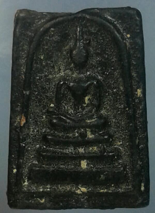 พระสมเด็จคะแนนลงลักหลังยันต์ ด้านบนเจาะรู ไม่ทราบที่ เคาะเดียวครับ