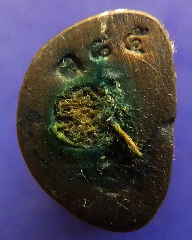 13.พระเศรษฐีนวโกฏิ เทพประทานทรัพย์ หลวงปู่คำบุ วัดกุดชมภู เนื้อทองทิพย์ ตอกโค้ด+เลข พร้อมกล่องเดิม