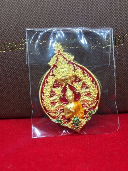 พระวิมุจลินท์นาคราช เนื้อชุบทองลงยาแดง หลวงพ่อวิจิตร สำนักปฎิบัติธรรมพุทธบูชา นครปฐม