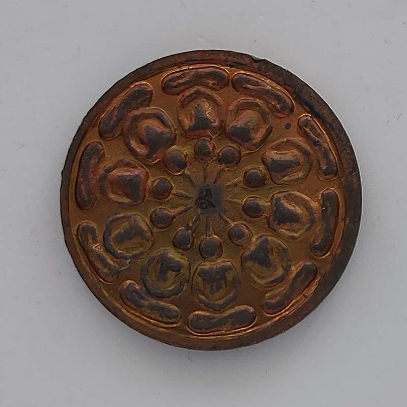 เหรียญงบน้ำอ้อยหลวงปู่นาม วัดน้อยชมภู่ ปี 2556 กล่องเดิม ได้จากการร่วมทำบุญจองกฐินที่วัดรับ