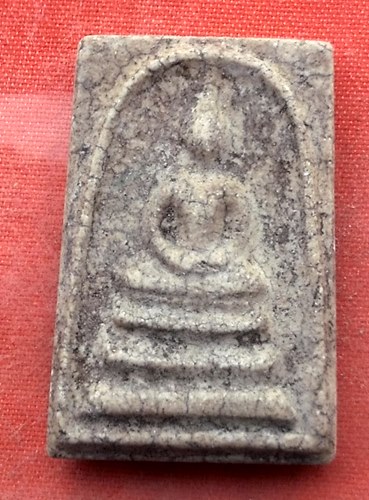 เริ่ม 10 บาท กับ พระสมเด็จ เนื้อผง   .…Y532