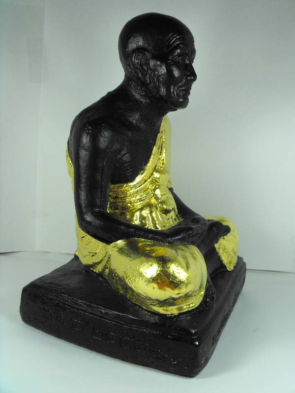 พระบูชาหลวงปู่ทวด วัดห้วยมงคล "รุ่นเสาร์๕ ปี2555"..หน้าตัก 5.9นิ้ว กรรมการ(ปิดทอง)