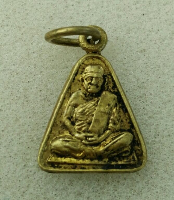 จอบเล็กหลวงพ่อเงิน ออกวัดท่าบัว สวยๆครับ