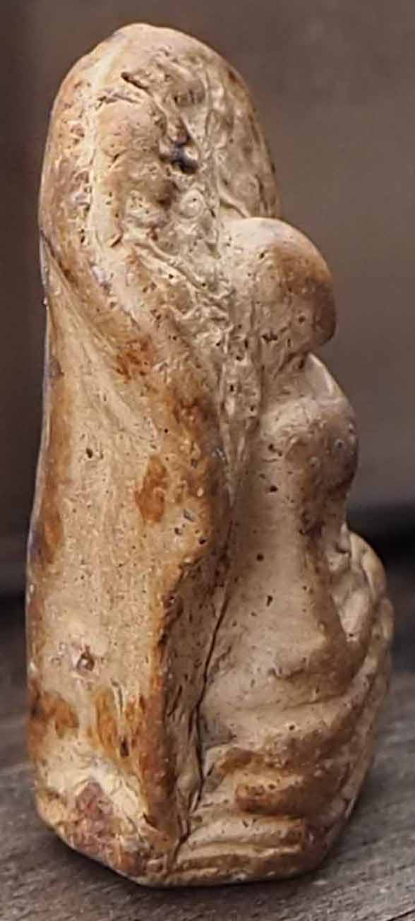 พระคงกรุเก่า ฟอร์มตรงสวย พระแท้ 1300 ปีเป็นอย่างน้อยหายากครับท่าน บิ่นเดิมจากกรุครับท่าน