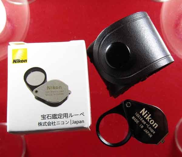กล้องส่องพระ NIKON Full HD 10x18mm บอดี้สีเงิน พร้อมซองหนัง (มือ1) ใหม่แกะกล่อง