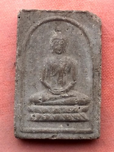 1เริ่ม 10 บาท กับ พระเนื้อผง หลวงพ่อดี…A127