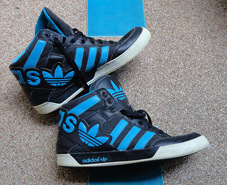 รองเท้า ADIDAS ของแท้ สวยเทพ Men Original Blue with Big Logo The Trefoil