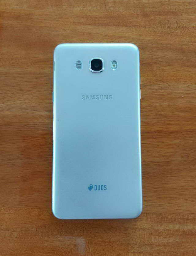 samsung galaxy j7 2016 อุปกรณ์ครบชุด