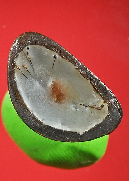 เคาะแรกแดง รูปเหมือนหลวงปู่คำพันธ์ วัดธาตุมหาชัย ปี 2536 รุ่นปฐวีธาตุ 2