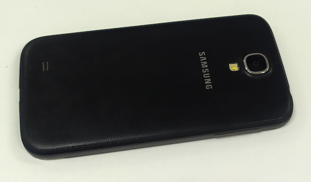มือถือ Samsung Galaxy S4 ของแท้ FullHD Super Amoled 4G-LTE สีดำ ขายถูกๆครับ
